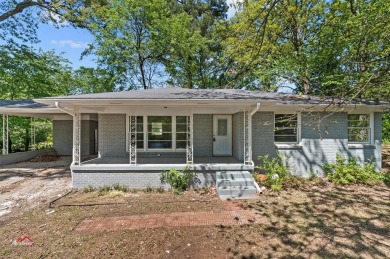 Renovated Open Concept Single Story 3-3-2 Home On Almost Half An on Meadowbrook Country Club in Texas - for sale on GolfHomes.com, golf home, golf lot