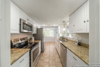 This great 3/2/2 single story home is the perfect starter home on Northern Hills Golf Club in Texas - for sale on GolfHomes.com, golf home, golf lot
