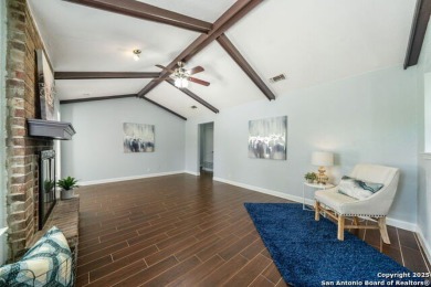 This great 3/2/2 single story home is the perfect starter home on Northern Hills Golf Club in Texas - for sale on GolfHomes.com, golf home, golf lot