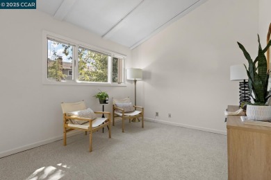 Charming townhouse in vibrant Heather Farms community of Walnut on Diablo Hills Golf Course in California - for sale on GolfHomes.com, golf home, golf lot