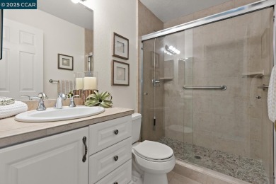 Charming townhouse in vibrant Heather Farms community of Walnut on Diablo Hills Golf Course in California - for sale on GolfHomes.com, golf home, golf lot