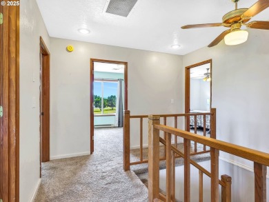 Located in Country Club Estates neighborhood--just minutes from on Astoria Golf and Country Club in Oregon - for sale on GolfHomes.com, golf home, golf lot