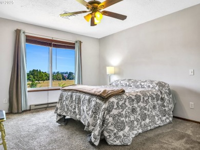 Located in Country Club Estates neighborhood--just minutes from on Astoria Golf and Country Club in Oregon - for sale on GolfHomes.com, golf home, golf lot