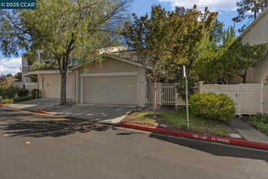 Charming townhouse in vibrant Heather Farms community of Walnut on Diablo Hills Golf Course in California - for sale on GolfHomes.com, golf home, golf lot