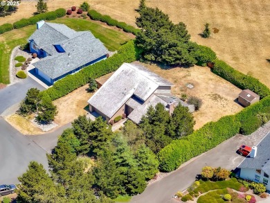 Located in Country Club Estates neighborhood--just minutes from on Astoria Golf and Country Club in Oregon - for sale on GolfHomes.com, golf home, golf lot