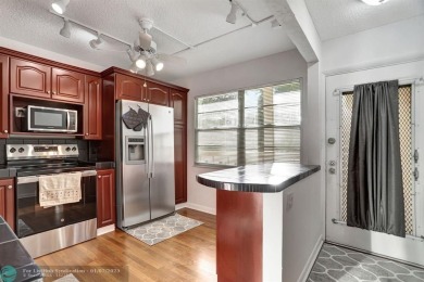 Lovely 2-Bed, 2-Bath Turnkey Home - Just Bring Your Toothbrush!
 on Wynmoor Golf Course in Florida - for sale on GolfHomes.com, golf home, golf lot