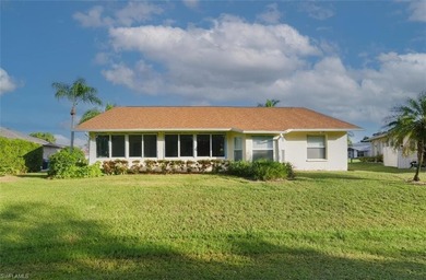 This spacious 3BR/2BA home features an oversized 26' x 13' on Riviera Golf Club in Florida - for sale on GolfHomes.com, golf home, golf lot