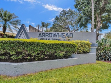 Stunning 3 Beds/2.5 Baths townhouse in the coveted Arrowhead on Davie Golf Club in Florida - for sale on GolfHomes.com, golf home, golf lot