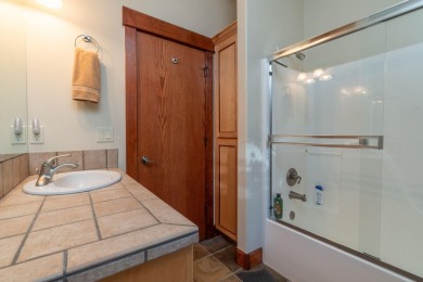 ASSUMABLE LOAN AT 2.875%. Golf Course & Pond Views in Widgi on Widgi Creek Golf Club in Oregon - for sale on GolfHomes.com, golf home, golf lot