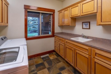 ASSUMABLE LOAN AT 2.875%. Golf Course & Pond Views in Widgi on Widgi Creek Golf Club in Oregon - for sale on GolfHomes.com, golf home, golf lot