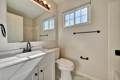 Welcome to stress free living, a beautifully updated 2-story on Boone Links Golf Course in Kentucky - for sale on GolfHomes.com, golf home, golf lot