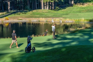 ASSUMABLE LOAN AT 2.875%. Golf Course & Pond Views in Widgi on Widgi Creek Golf Club in Oregon - for sale on GolfHomes.com, golf home, golf lot
