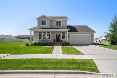 You don't want to miss this beautiful 5 bedroom 3.5 bath home on on Sand Creek Golf Course in Idaho - for sale on GolfHomes.com, golf home, golf lot