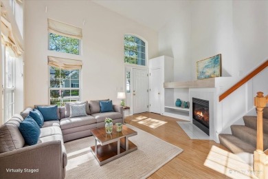 TERRIFIC LOCATION! This END UNIT townhome is located in this on RedTail Golf Club in Illinois - for sale on GolfHomes.com, golf home, golf lot