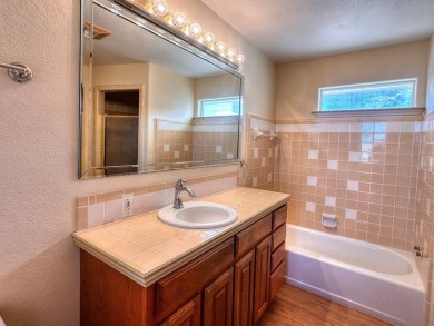 Grab your golf clubs--Scott Schreiner Municipal Golf Course is on Scott Schriener Municipal Golf Course in Texas - for sale on GolfHomes.com, golf home, golf lot