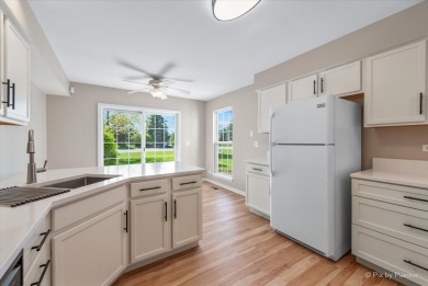TERRIFIC LOCATION! This END UNIT townhome is located in this on RedTail Golf Club in Illinois - for sale on GolfHomes.com, golf home, golf lot
