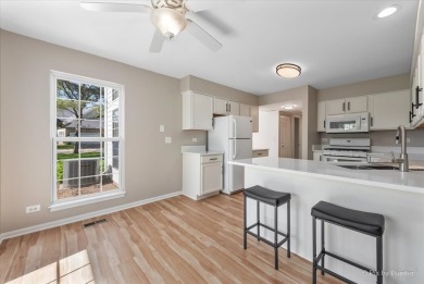 TERRIFIC LOCATION! This END UNIT townhome is located in this on RedTail Golf Club in Illinois - for sale on GolfHomes.com, golf home, golf lot