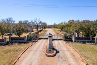 Perfect building site in gated community only 45 minutes from on Cedar Creek Country Club in Texas - for sale on GolfHomes.com, golf home, golf lot