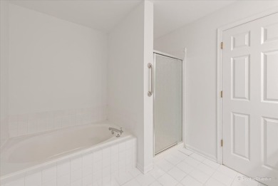 TERRIFIC LOCATION! This END UNIT townhome is located in this on RedTail Golf Club in Illinois - for sale on GolfHomes.com, golf home, golf lot