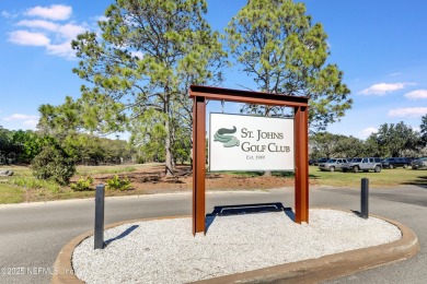**POOL HOME**OPEN FLOOR PLAN**FENCED BACKYARD** Welcome home to on St. Johns Golf Club in Florida - for sale on GolfHomes.com, golf home, golf lot