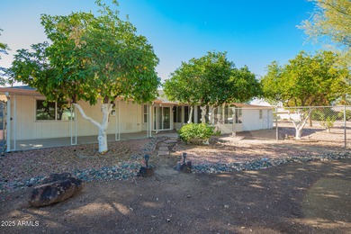 NO HOA! Fully remodeled home situated on an oversized cul-de-sac on Quail Run Golf Course in Arizona - for sale on GolfHomes.com, golf home, golf lot