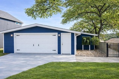 Welcome to 106 Blackfoot Trail in the highly sought-after gated on Lake Kiowa Golf Course in Texas - for sale on GolfHomes.com, golf home, golf lot