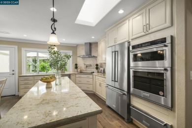 Elegant and spacious, this stunning 2 bedroom 1.5 bath San on Rossmoor Golf Course in California - for sale on GolfHomes.com, golf home, golf lot