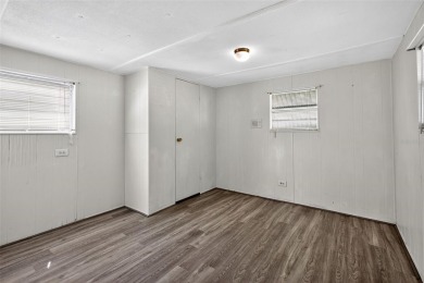 Wonderful and well-maintained mobile home with 3 bedrooms/1.5 on Betmar Acres Golf Club in Florida - for sale on GolfHomes.com, golf home, golf lot