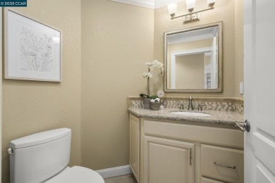 Elegant and spacious, this stunning 2 bedroom 1.5 bath San on Rossmoor Golf Course in California - for sale on GolfHomes.com, golf home, golf lot