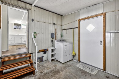 Wonderful and well-maintained mobile home with 3 bedrooms/1.5 on Betmar Acres Golf Club in Florida - for sale on GolfHomes.com, golf home, golf lot