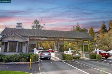 Elegant and spacious, this stunning 2 bedroom 1.5 bath San on Rossmoor Golf Course in California - for sale on GolfHomes.com, golf home, golf lot