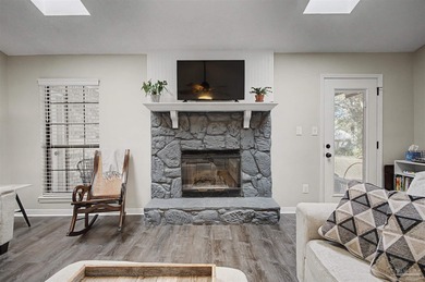 Effective Year Built: 2010! This residence has been completely on Stonebrook Golf Club in Florida - for sale on GolfHomes.com, golf home, golf lot