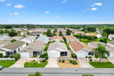 Welcome to this charming 1 Bedroom, 1 Bathroom Nantucket on The Links of Spruce Creek in Florida - for sale on GolfHomes.com, golf home, golf lot