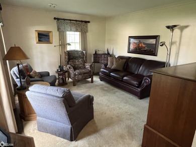 ***72-HOUR CLAUSE***  CONTINUE TO SHOW.  Beautifully designed 4 on Fairfield Golf and Country Club in Iowa - for sale on GolfHomes.com, golf home, golf lot