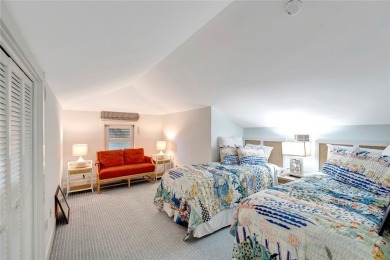 Beautifully renovated home in Orchid Island overlooking the 11th on Orchid Island Golf and Beach Club in Florida - for sale on GolfHomes.com, golf home, golf lot