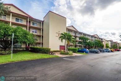 ***MOTIVATED SELLERS***Welcome to this beautifully completely on Flamingo Lakes Country Club in Florida - for sale on GolfHomes.com, golf home, golf lot