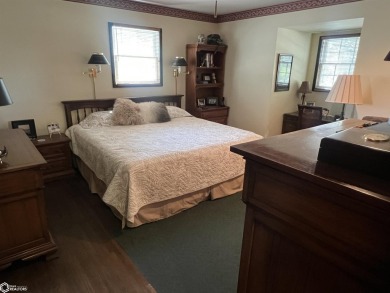 ***72-HOUR CLAUSE***  CONTINUE TO SHOW.  Beautifully designed 4 on Fairfield Golf and Country Club in Iowa - for sale on GolfHomes.com, golf home, golf lot