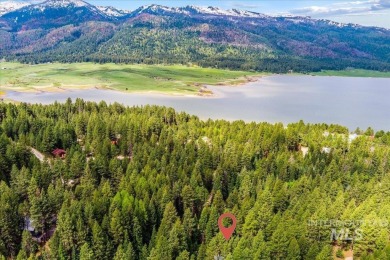 Lifetime memories await! Wooded retreat welcomes you to the on Cascade Golf Course in Idaho - for sale on GolfHomes.com, golf home, golf lot