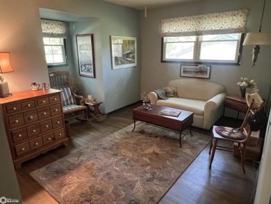 ***72-HOUR CLAUSE***  CONTINUE TO SHOW.  Beautifully designed 4 on Fairfield Golf and Country Club in Iowa - for sale on GolfHomes.com, golf home, golf lot