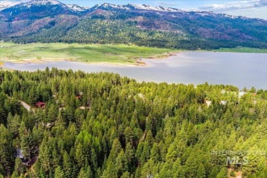 Lifetime memories await! Wooded retreat welcomes you to the on Cascade Golf Course in Idaho - for sale on GolfHomes.com, golf home, golf lot