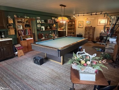 ***72-HOUR CLAUSE***  CONTINUE TO SHOW.  Beautifully designed 4 on Fairfield Golf and Country Club in Iowa - for sale on GolfHomes.com, golf home, golf lot