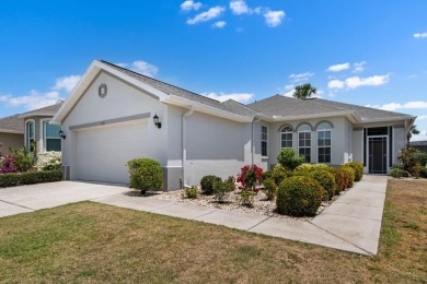 Move-In Ready 3-bed, 2-bath, 2-car garage WATER VIEW home in the on Sandpiper Golf Club in Florida - for sale on GolfHomes.com, golf home, golf lot
