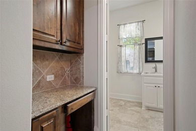 Well maintained & low-maintenance, this 3-bedroom, 3-bathroom on The Lakes at Castle Hill Golf Club in Texas - for sale on GolfHomes.com, golf home, golf lot