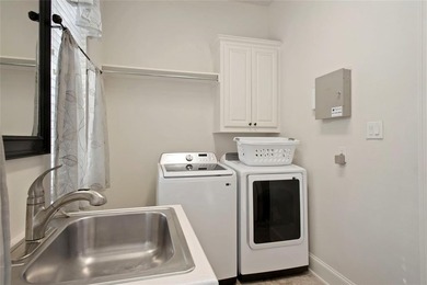 Well maintained & low-maintenance, this 3-bedroom, 3-bathroom on The Lakes at Castle Hill Golf Club in Texas - for sale on GolfHomes.com, golf home, golf lot