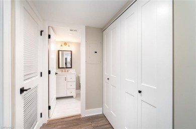 Seller says make a deal!  Best price on end unit in Kelly on Kelly Greens Golf and Country Club in Florida - for sale on GolfHomes.com, golf home, golf lot
