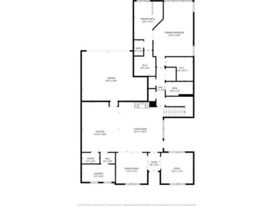 Well maintained & low-maintenance, this 3-bedroom, 3-bathroom on The Lakes at Castle Hill Golf Club in Texas - for sale on GolfHomes.com, golf home, golf lot