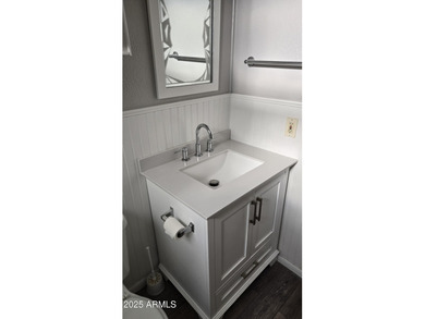 Super Clean and Nicely Updated Open Floor Plan with Lots of on Prescott Golf and Country Club in Arizona - for sale on GolfHomes.com, golf home, golf lot