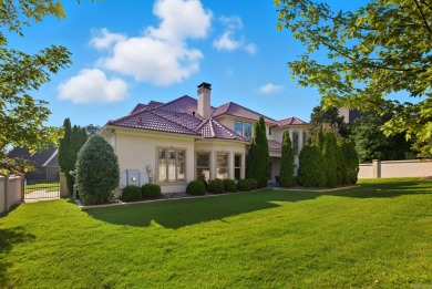 Come visit this beautiful home in a gated community built by on Chenal Country Club - Bear Den Mountain in Arkansas - for sale on GolfHomes.com, golf home, golf lot
