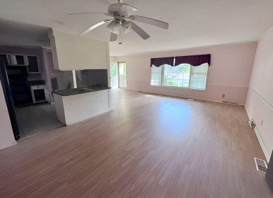 Calling all investors, flippers and primary occupants in search on Golf Club At Wescott Plantation in South Carolina - for sale on GolfHomes.com, golf home, golf lot
