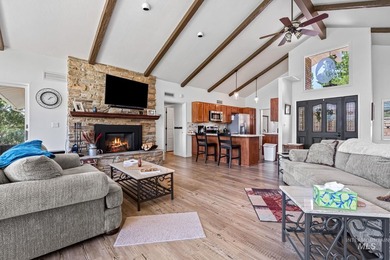 Welcome to this beautifully maintained home in the desirable on Clear Lake Country Club in Idaho - for sale on GolfHomes.com, golf home, golf lot